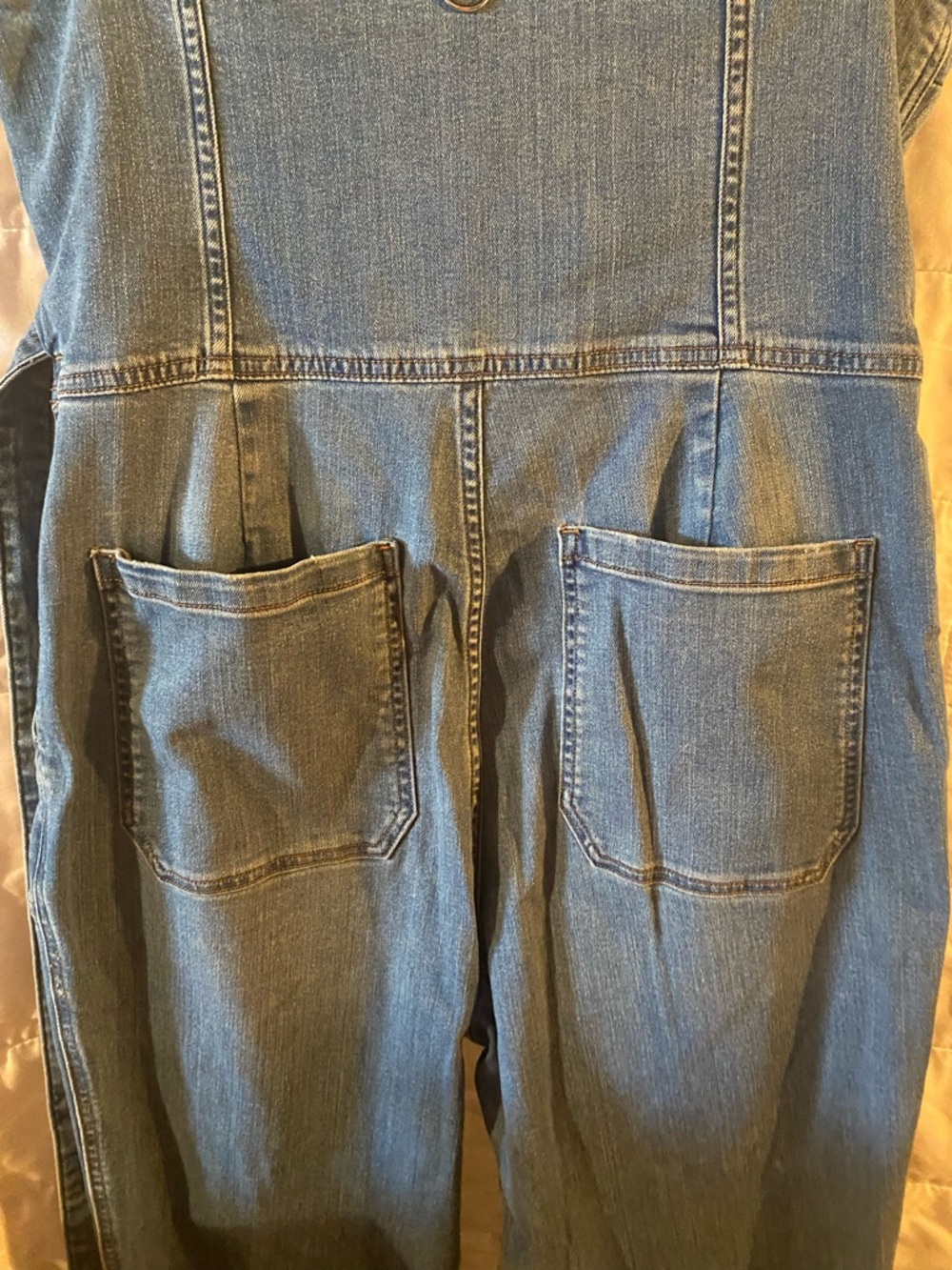 Duluth Trading Co Jean Overalls with cute waist tie! - Picture 3 of 4